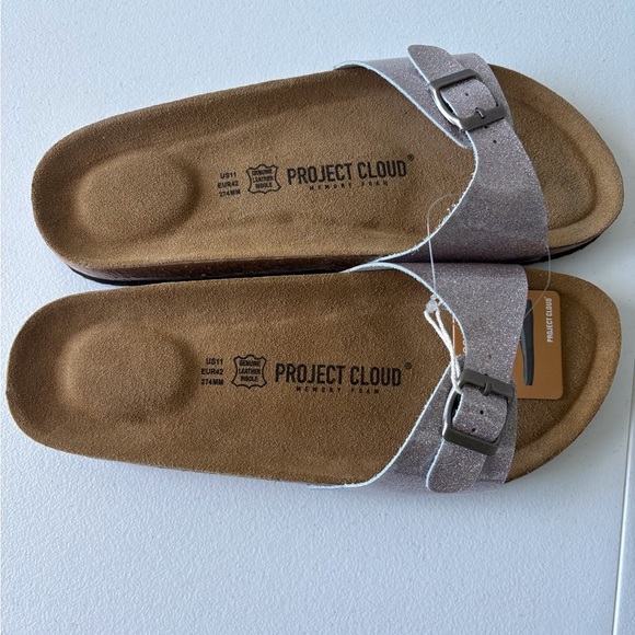 Project Cloud Sandals Size 11 Leather Insole NWT Silver with Buckle Casual - Picture 3 of 7